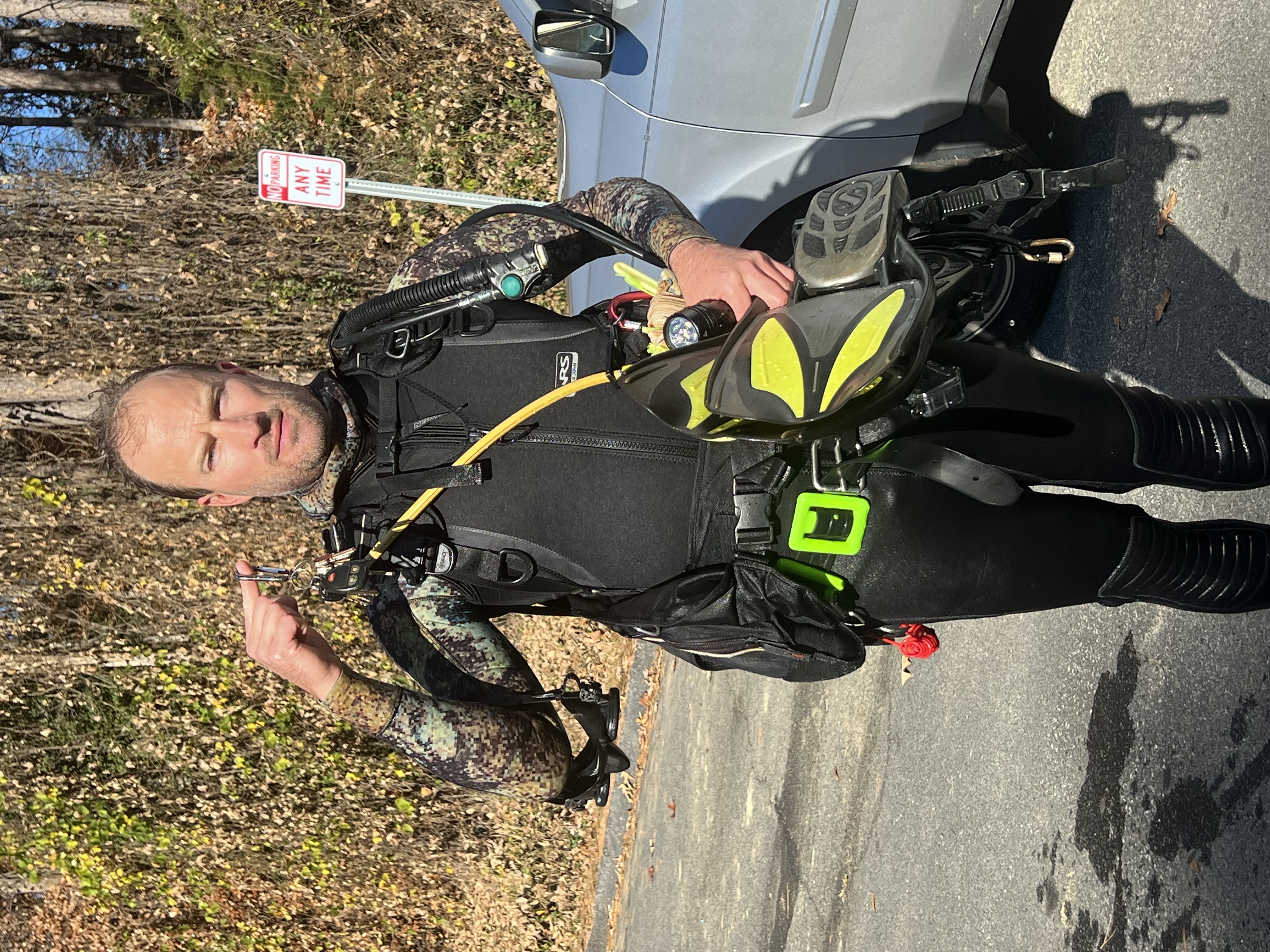Phil in scuba gear with recovered boat keys, Catawba, NC
